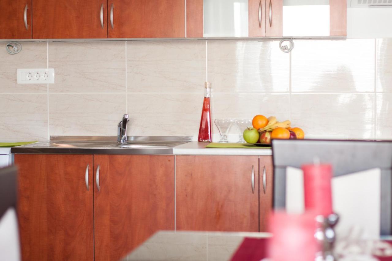 Apartments Adria Blue คาสตาฟ ห้อง รูปภาพ