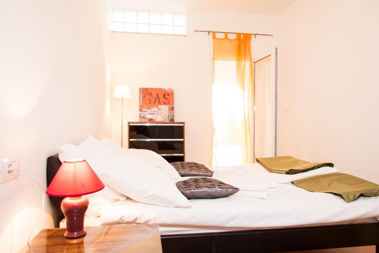 Apartments Adria Blue คาสตาฟ ห้อง รูปภาพ