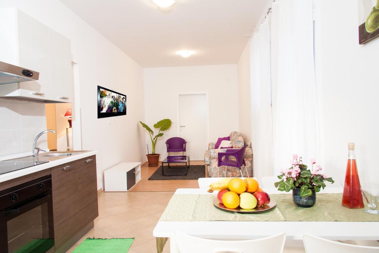 Apartments Adria Blue คาสตาฟ ห้อง รูปภาพ